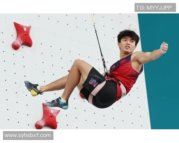 攀岩深度探索南京攀岩队的训练与战术揭秘